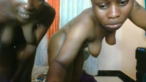 Snapshot of xoxo_savage chatting on 09-11-25, 01:39 Xoxo online show from 09-11-25, 01:39