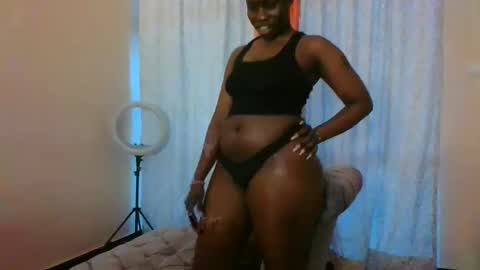 Snapshot of xoxo_savage chatting on 09-11-25, 02:50 Xoxo online show from 09-11-25, 02:50