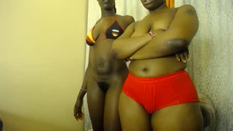Snapshot of xoxo_savage chatting on 09-23-25, 02:14 Xoxo online show from 09-23-25, 02:14