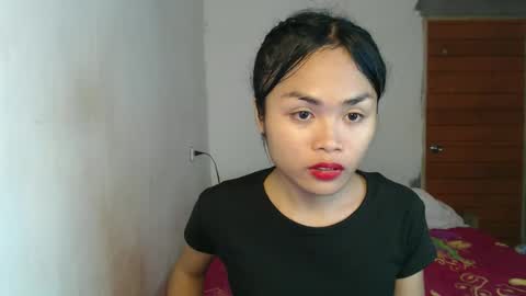 Snapshot of xpinaycreamcockx chatting on 10-16-25, 11:33 JHANA online show from 10-16-25, 11:33