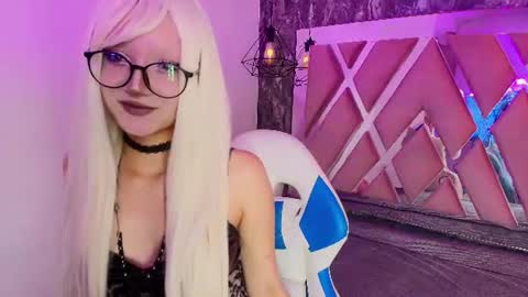 Xayah online show from 06-29-26, 03:56
