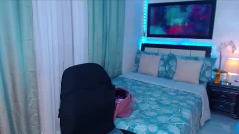 Snapshot of xplaymateamandax chatting on 01-18-25, 07:07 amanda online show from 01-18-25, 07:07