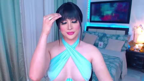 Snapshot of xplaymateamandax chatting on 03-06-25, 06:30 amanda online show from 03-06-25, 06:30