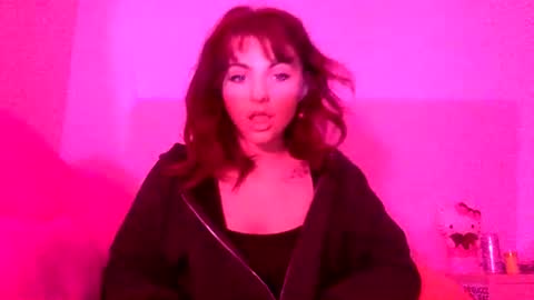 CHERRY online show from 01-13-26, 02:39