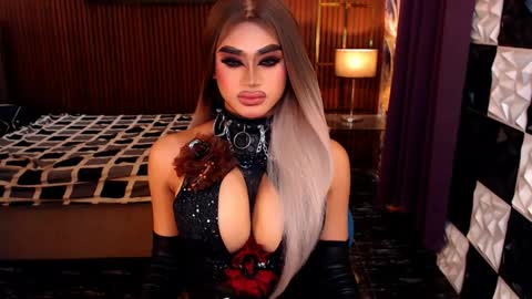 Snapshot of xscarlletegrey chatting on 06-05-26, 01:23 xscarlletegrey online show from 06-05-26, 01:23