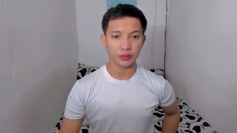 xsebastian19 online show from 01-03-25, 07:29