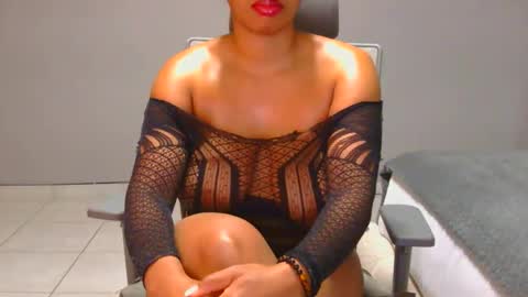 spykeXtee online show from 05-26-26, 04:08