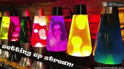 Snapshot of xsunsub chatting on 01-11-26, 07:52 Sunny Daze online show from 01-11-26, 07:52