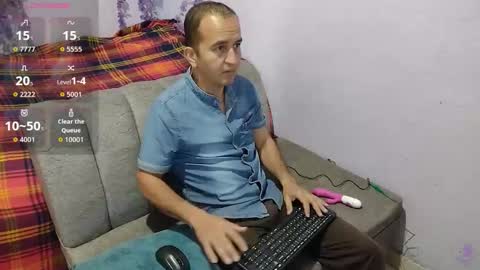 Snapshot of xthesexybossx chatting on 09-16-25, 02:29 xthesexybossx online show from 09-16-25, 02:29