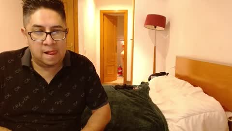 thiagoeva online show from 03-08-25, 11:18