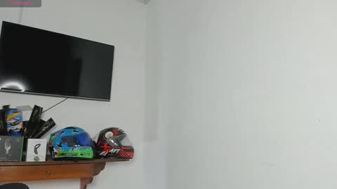 Stipp3r online show from 11-30-25, 10:52