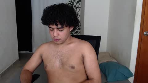 Snapshot of xtranherr chatting on 01-14-25, 02:29 xtranherr online show from 01-14-25, 02:29