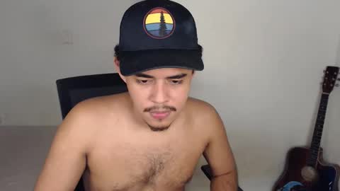 Snapshot of xtranherr chatting on 10-30-25, 02:02 xtranherr online show from 10-30-25, 02:02