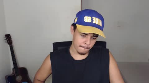 Snapshot of xtranherr chatting on 11-02-25, 01:41 xtranherr online show from 11-02-25, 01:41