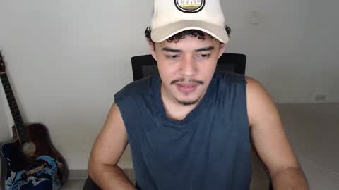 Snapshot of xtranherr chatting on 11-13-25, 02:10 xtranherr online show from 11-13-25, 02:10