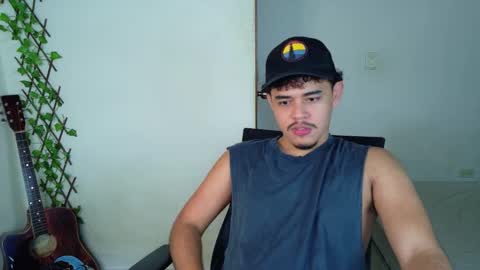 Snapshot of xtranherr chatting on 01-08-26, 02:25 xtranherr online show from 01-08-26, 02:25