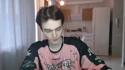 traqqq online show from 06-25-26, 02:32
