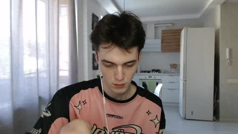 traqqq online show from 07-10-26, 05:23