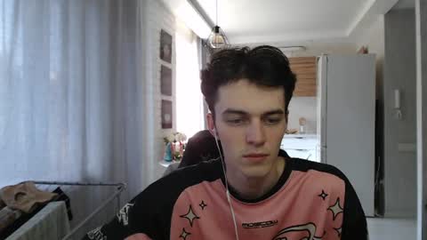 traqqq online show from 08-03-26, 12:54