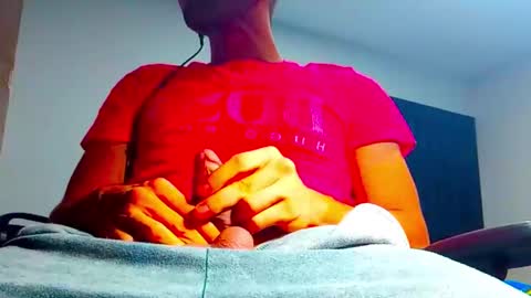 Snapshot of xuyeeg chatting on 02-23-25, 09:37 xuyeeg online show from 02-23-25, 09:37