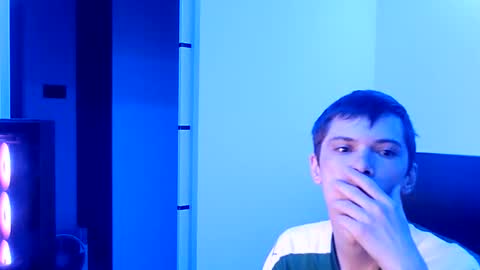 xvenon9898x online show from 06-08-26, 10:21