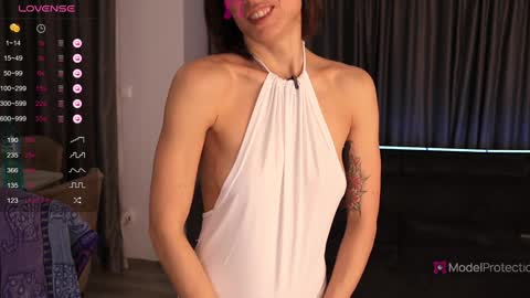 FrancyStepmom and YStepson    INTERESTED IN A GIRL-GIRL COLLABORATION  TEXT ME HERE  or INSTAGRAM online show from 03-04-26, 04:13