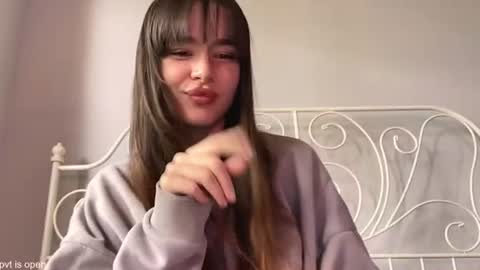 Lily online show from 07-23-26, 12:14