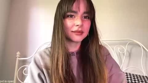 Lily online show from 07-29-26, 12:03