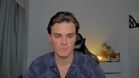 raul online show from 09-24-25, 04:32