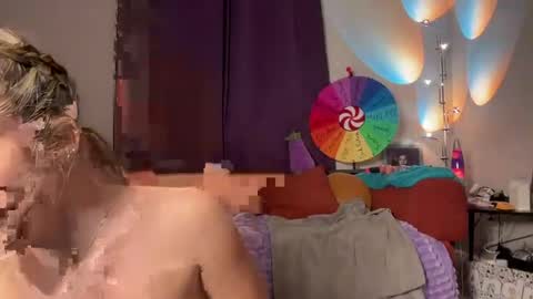 All about Ashley online show from 08-06-26, 10:00