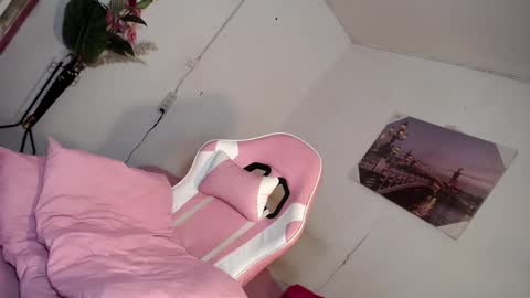 Snapshot of xxbeatrice69xx chatting on 03-07-25, 11:51 Xxbeatrice69Xx online show from 03-07-25, 11:51