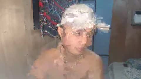 Snapshot of xxclark18xx chatting on 06-04-26, 06:14 Clark online show from 06-04-26, 06:14