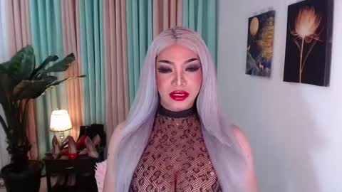 xxeroticdhaliaxx online show from 12-18-25, 06:19