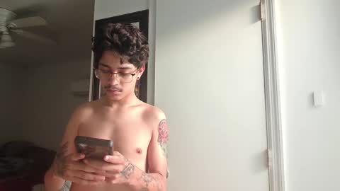 XxJasoneecxX online show from 10-05-25, 11:52