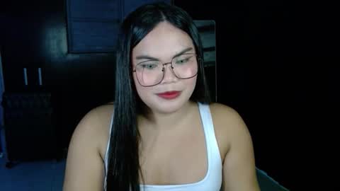 Snapshot of xxkylie_smithxx chatting on 10-14-25, 08:09 Kylie Smith online show from 10-14-25, 08:09