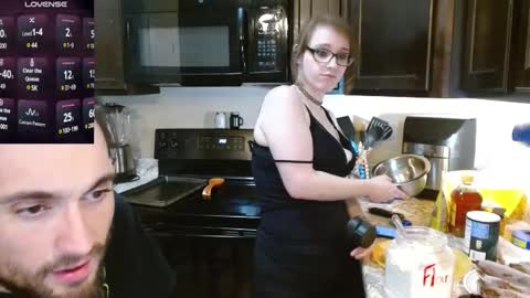 Snapshot of xxlittlemiss95xx chatting on 12-11-24, 11:41 Natalie Jade online show from 12-11-24, 11:41