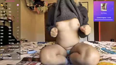 Snapshot of xxnaughtynicolexx chatting on 09-19-25, 07:03 Nicole online show from 09-19-25, 07:03