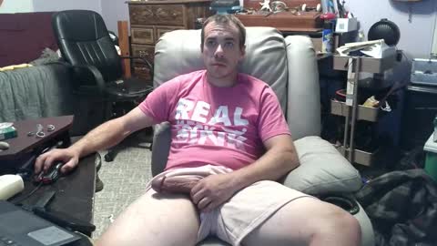 xxScubaStevexx online show from 10-28-25, 02:48