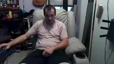 xxScubaStevexx online show from 11-03-25, 04:30