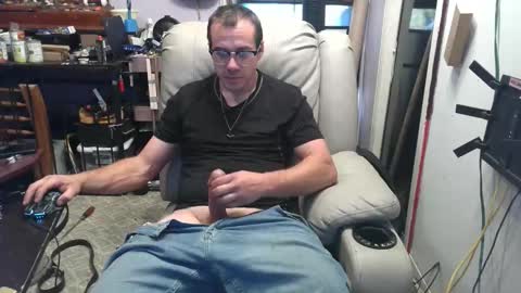 xxScubaStevexx online show from 11-04-25, 06:18