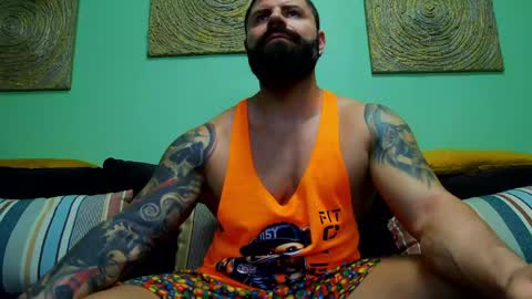 Snapshot of xxtreamleonard chatting on 05-24-26, 06:29 Xtream Leonard online show from 05-24-26, 06:29