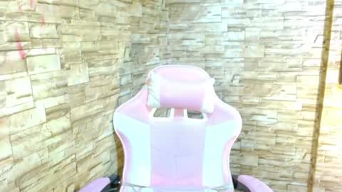 Snapshot of xxx_cindyfox_xxx chatting on 06-12-26, 11:35 Foxy online show from 06-12-26, 11:35