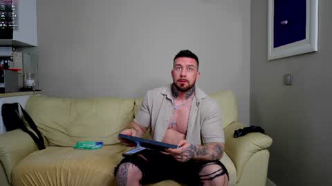     online show from 07-01-26, 11:12