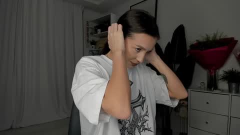 Snapshot of xxx_leila chatting on 12-03-24, 06:26 xxx_leila online show from 12-03-24, 06:26