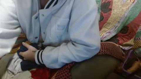   LILI  online show from 02-25-25, 12:47