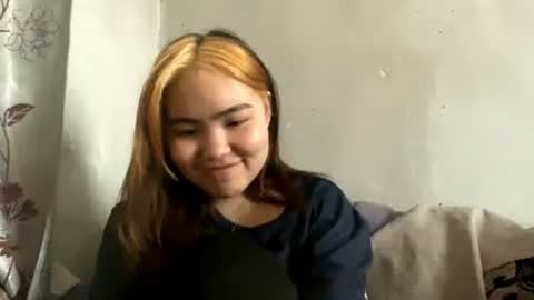 xxxcutekittyx online show from 06-11-26, 08:01