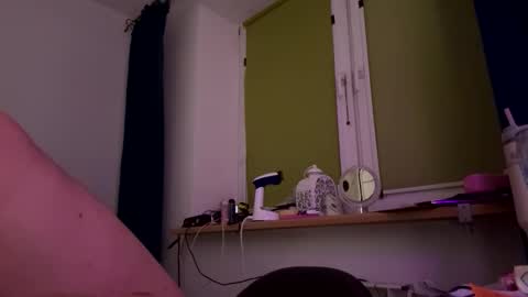 Snapshot of xxxd5 chatting on 11-07-25, 11:49 Jacob online show from 11-07-25, 11:49