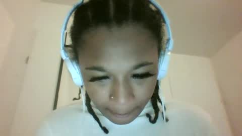 Danielle online show from 06-13-26, 09:51