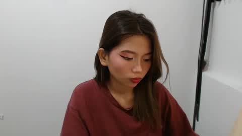 Snapshot of xxxforyouonlyxxx chatting on 01-14-25, 04:57 inday pinay online show from 01-14-25, 04:57