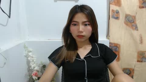 Snapshot of xxxforyouonlyxxx chatting on 02-26-25, 09:10 inday pinay online show from 02-26-25, 09:10